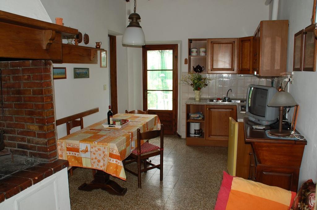Villa Due Piani Barberino di Val dʼElsa Camera foto
